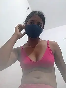 Shaniya03 online show from 05/30/26, 09:04
