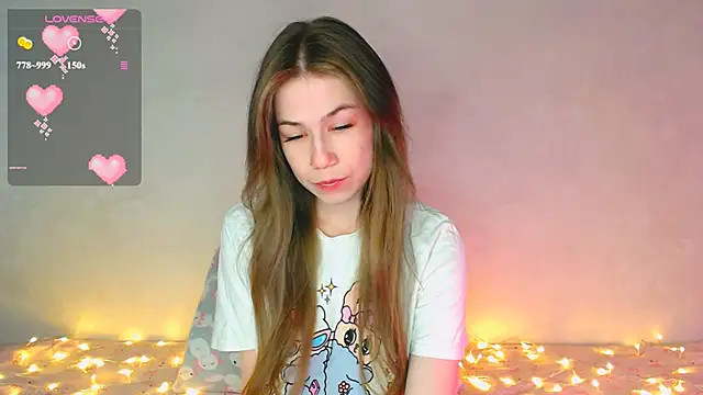 kira cozy online show from 07/10/26, 02:44