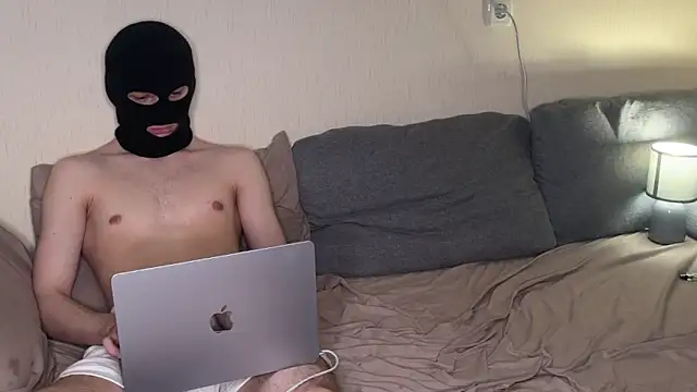 HotBabyCouple  online show from 05/03/26, 04:39