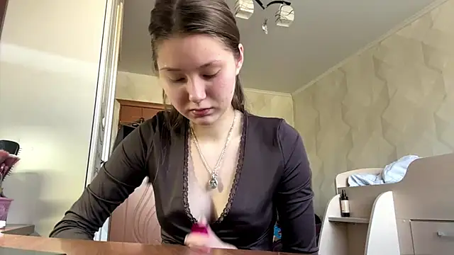 UncaringArtery online show from 04/16/26, 06:14