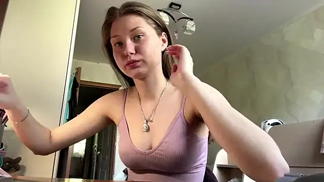 UncaringArtery online show from 05/08/26, 06:17