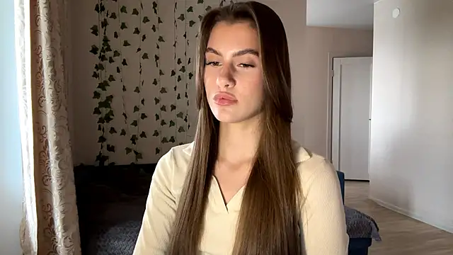 LiseVener online show from 05/16/26, 10:36