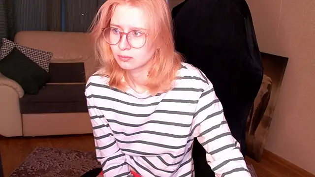 Lily Spark  online show from 05/15/26, 01:03