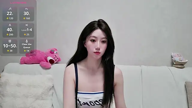 Snapshot of LUNYI-CC chatting on 05/06/26, 09:24 LUNYI-CC online show from 05/06/26, 09:24