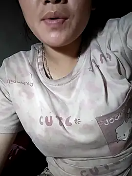 Snapshot of giahan1 chatting on 04/13/26, 12:31 giahan1 online show from 04/13/26, 12:31