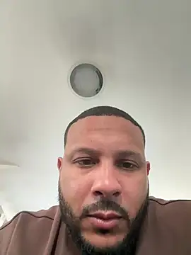 letsgetit30 online show from 04/11/26, 02:10