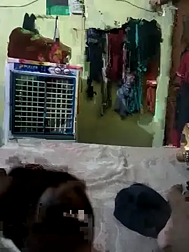 pujaji098 online show from 04/23/26, 05:14