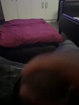 kyle281130 online show from 04/15/26, 07:03