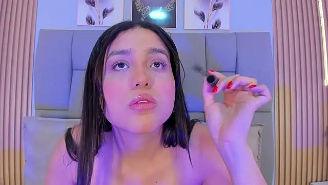  ValeryCooper online show from 05/14/26, 12:02