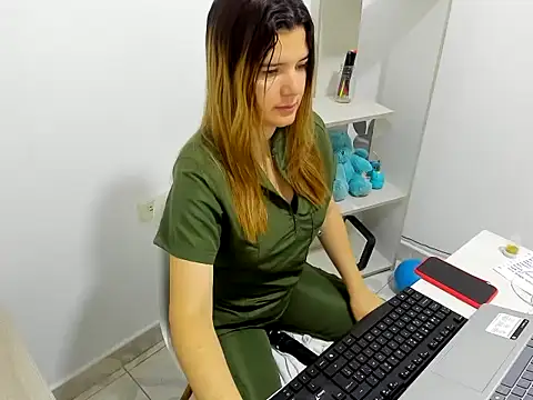 amelia 16 online show from 05/06/26, 07:34