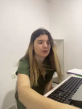 amelia 16 online show from 05/26/26, 01:09