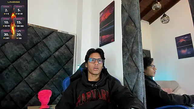 LiamKron online show from 06/16/26, 10:59