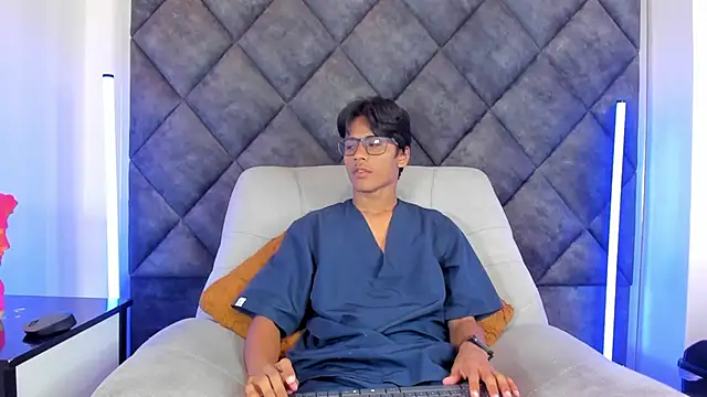 LiamKron online show from 05/02/26, 11:26