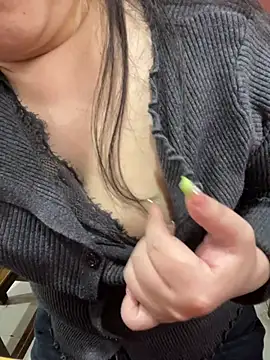 yhan1314 online show from 04/15/26, 10:10