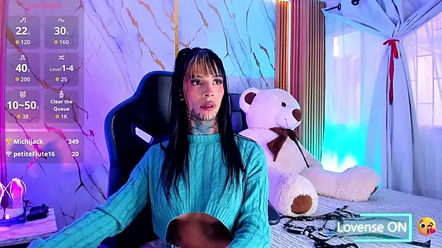 Snapshot of Dafne_kee chatting on 04/08/26, 10:22 Dafne kee online show from 04/08/26, 10:22