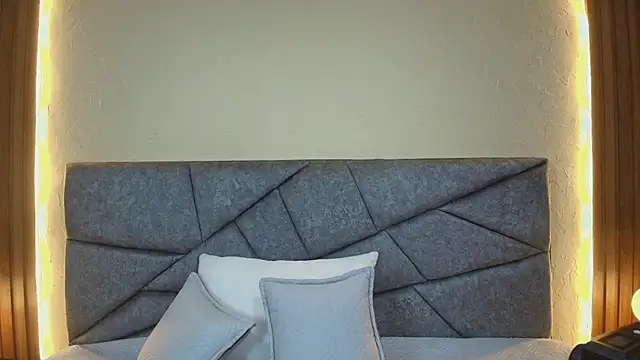 Kittie Vixen online show from 05/29/26, 07:31