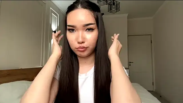 Snapshot of MardellHeavrin chatting on 04/10/26, 11:39 MardellHeavrin online show from 04/10/26, 11:39