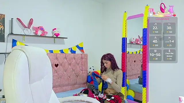 Snapshot of VelinaHoney chatting on 06/27/26, 12:33 VelinaHoney online show from 06/27/26, 12:33