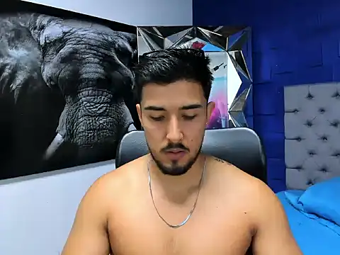 alangreek1 online show from 06/06/26, 01:33