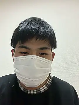 souitirou20 online show from 04/18/26, 06:21