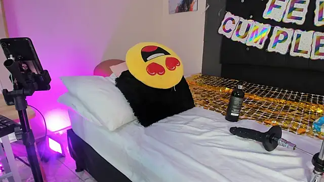 Snapshot of AnastasiaSiren_ chatting on 04/14/26, 04:50 AnastasiaSiren online show from 04/14/26, 04:50