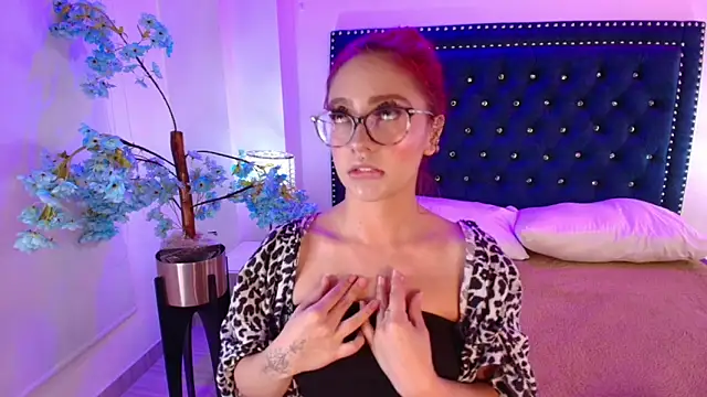 Amelie adams online show from 05/13/26, 11:17