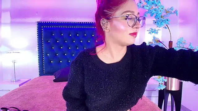Amelie adams online show from 04/22/26, 11:06