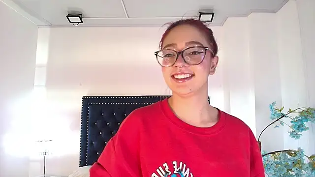 Amelie adams online show from 05/24/26, 11:21