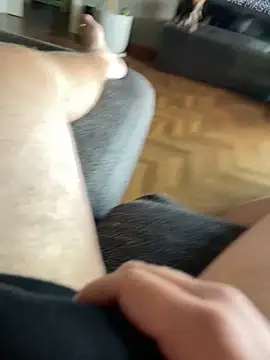 italianboy20cm online show from 05/25/26, 10:58