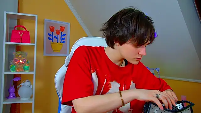 RitaRoses online show from 04/13/26, 07:18