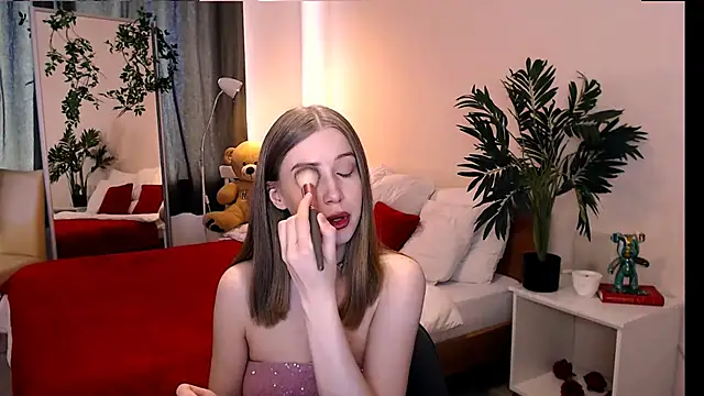 Snapshot of cheeky_chick chatting on 06/01/26, 01:33 cheeky chick online show from 06/01/26, 01:33
