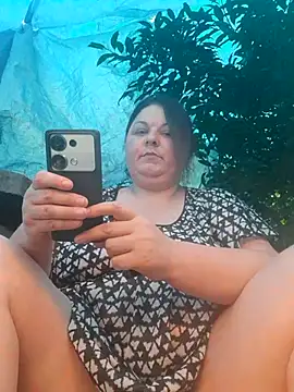 Snapshot of Dear_Natalia chatting on 06/24/26, 04:05 Dear Natalia online show from 06/24/26, 04:05