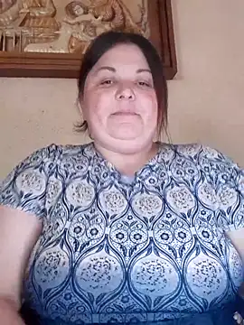 Snapshot of Dear_Natalia chatting on 06/06/26, 04:56 Dear Natalia online show from 06/06/26, 04:56