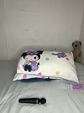 Snapshot of fer_latina26 chatting on 06/19/26, 02:28 fer latina26 online show from 06/19/26, 02:28