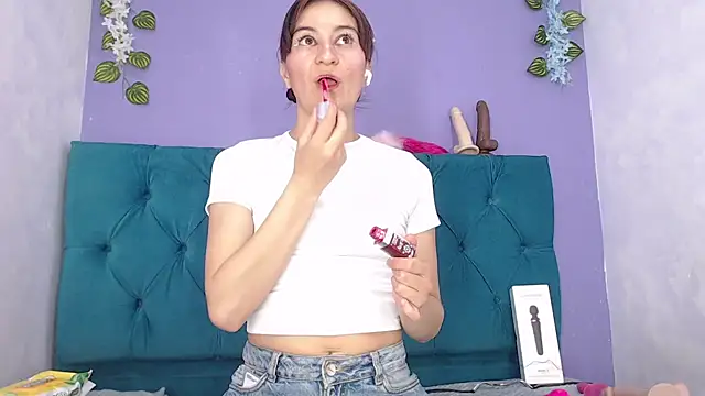alorena megancm online show from 04/18/26, 03:09