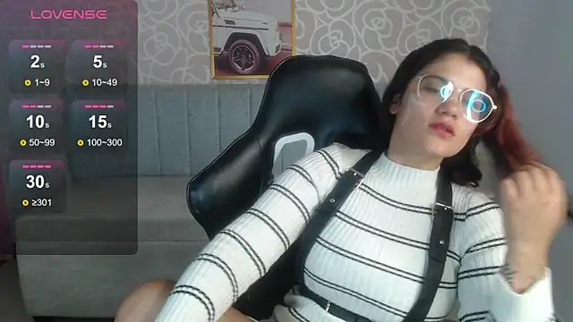 Snapshot of Scarlett_jhonson_ch chatting on 04/16/26, 07:47 Scarlett jhonson ch online show from 04/16/26, 07:47