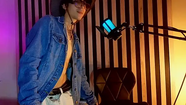 Twink Sebas7 online show from 05/09/26, 12:19