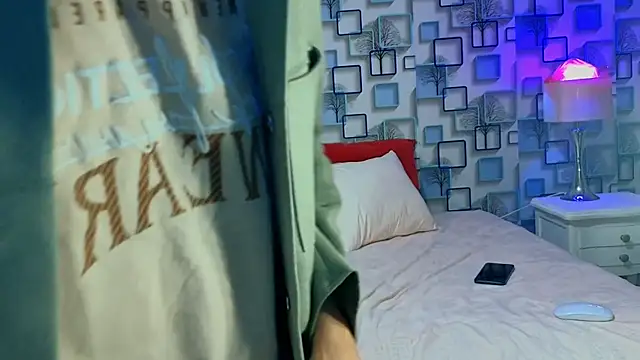 Twink Sebas7 online show from 05/21/26, 12:13