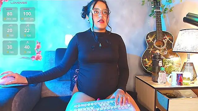 ambar  devon online show from 04/29/26, 05:30