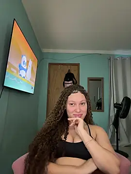 Snapshot of sophiiahot chatting on 05/30/26, 12:00 sophiiahot online show from 05/30/26, 12:00