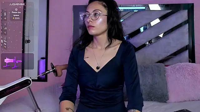 Kat santana online show from 04/30/26, 01:40