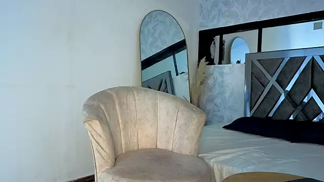 steicy torres online show from 04/22/26, 04:47