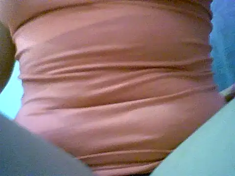 Snapshot of katrina-09 chatting on 04/10/26, 01:40 katrina-09 online show from 04/10/26, 01:40