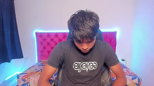 skinny sam online show from 04/15/26, 06:08