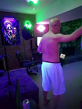chronic vibez online show from 06/14/26, 01:02