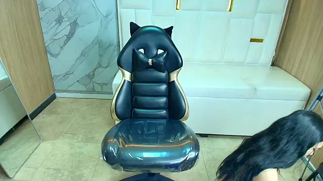 Samantha petite tf online show from 04/19/26, 02:56
