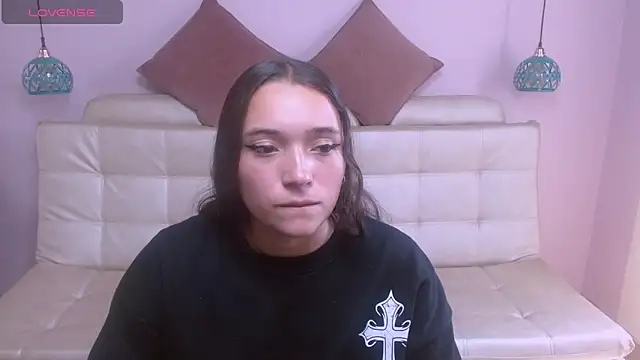 Marianne Cam online show from 04/22/26, 03:30