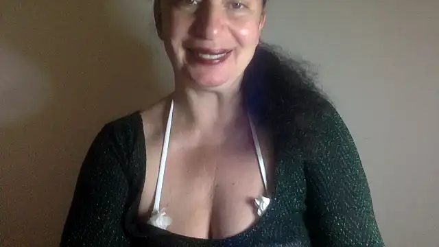Lizzaa80 online show from 06/11/26, 06:16