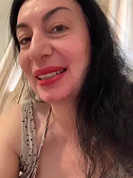 Lizzaa80 online show from 04/25/26, 08:06