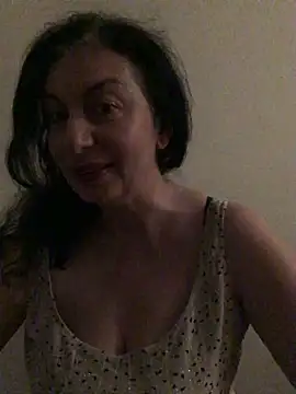 Lizzaa80 online show from 05/04/26, 09:17